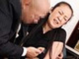 万引きGメン！！万引きした五十路六十路 欲求不満お婆ちゃん 2　サンプル画像04